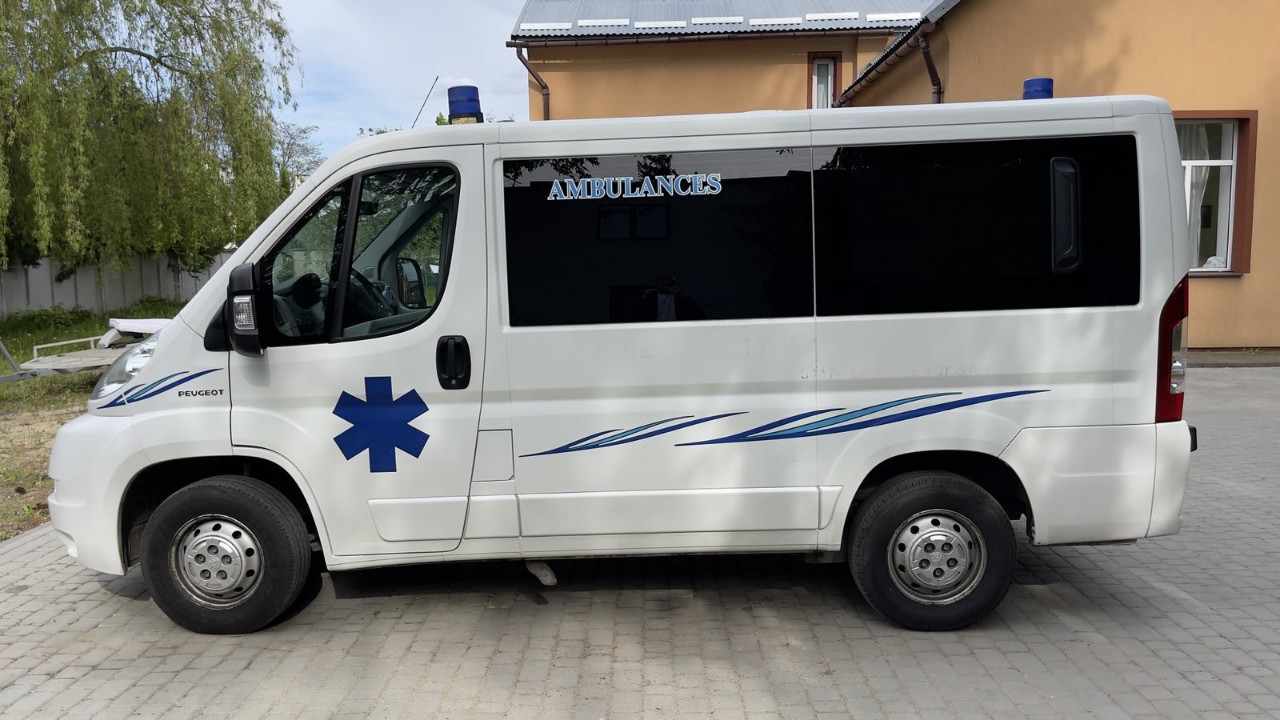 Медичне перевезення хворих, медичний транспорт Україна