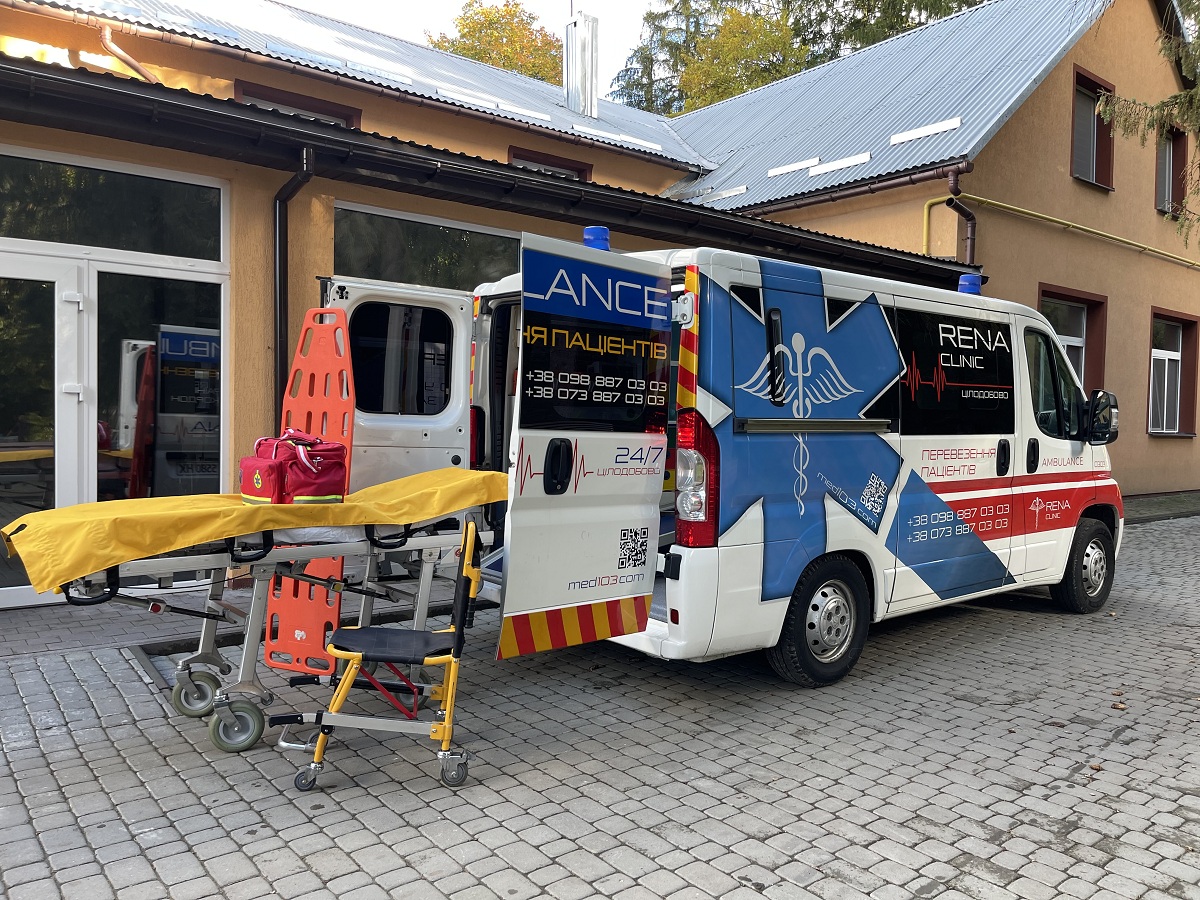 Перевезення пацієнтів у Львові